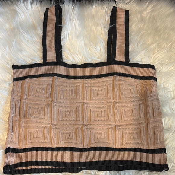 Tan and Black Ribbed Crop Tank Top - Picture 4 of 8